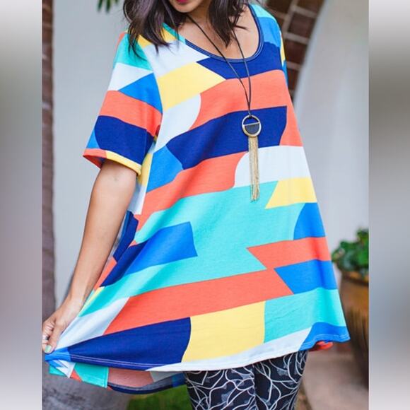 LuLaRoe Perfect T Football Print Neutral Black White Total Comfort Team Spirit M - Picture 12 of 14